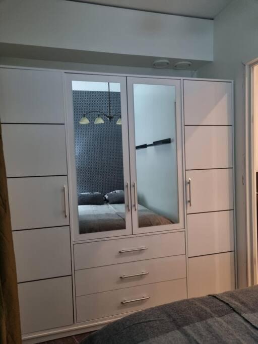 Apartment In The City Center โรวานิเอมิ ภายนอก รูปภาพ